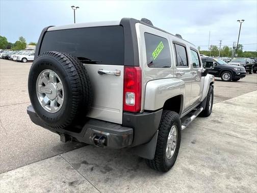2006 Hummer H3 Base