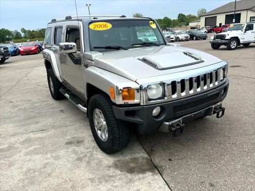 2006 Hummer H3 Base