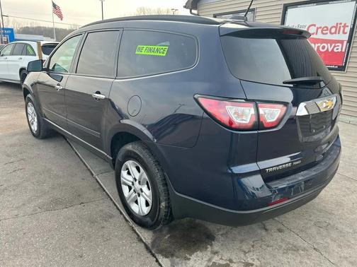 2017 Chevrolet Traverse LS