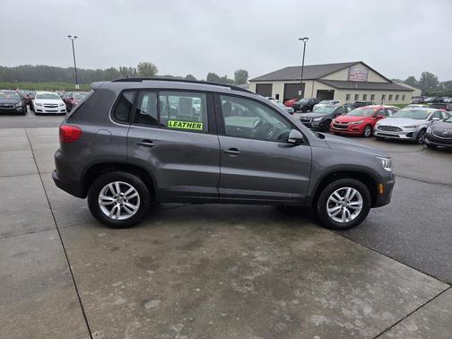 2016 Volkswagen Tiguan S