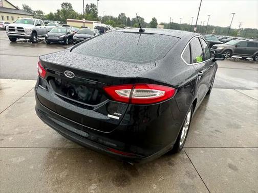 2014 Ford Fusion SE