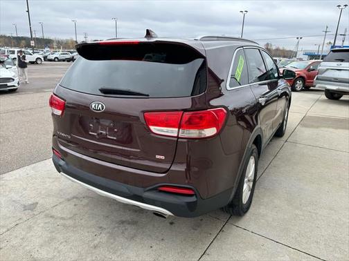 2017 Kia Sorento LX
