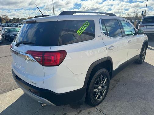 2017 GMC Acadia SLT-1