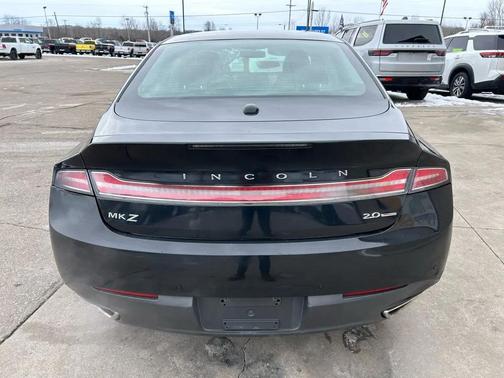 2014 Lincoln MKZ Base