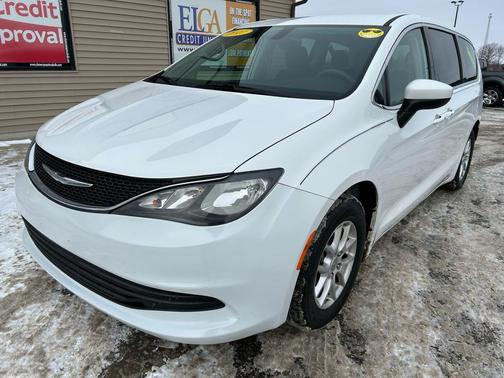2017 Chrysler Pacifica Touring