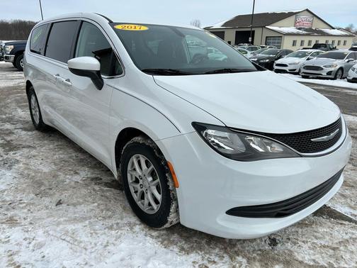 2017 Chrysler Pacifica Touring