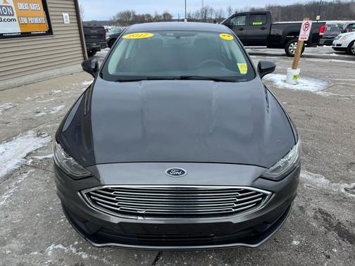 2017 Ford Fusion Hybrid SE
