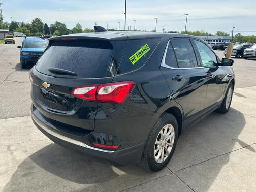 Mosaic Black Metallic 2020 Chevrolet Equinox 1LT