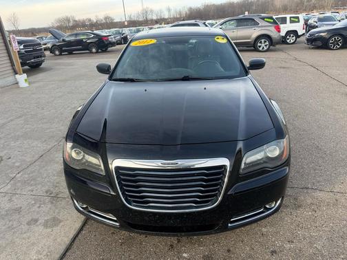 2012 Chrysler 300 S