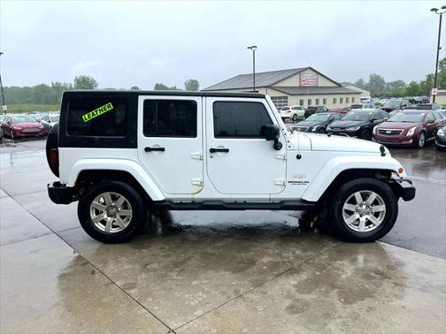 2013 Jeep Wrangler Unlimited Sahara