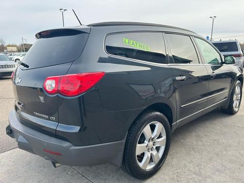 2009 Chevrolet Traverse LTZ