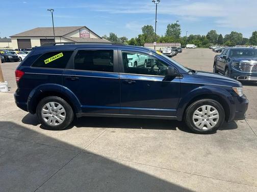 Contusion Blue Pearlcoat 2018 Dodge Journey SE