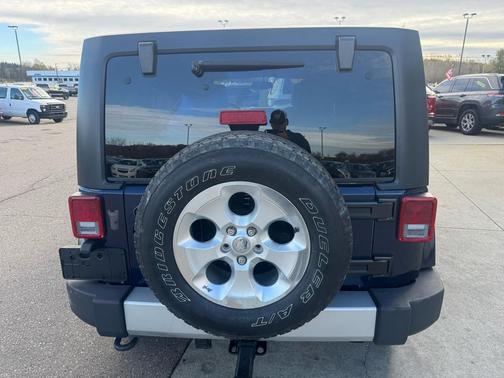 2013 Jeep Wrangler Unlimited Sahara