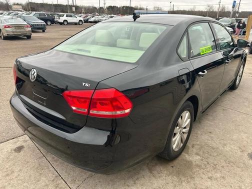 2014 Volkswagen Passat 1.8T S