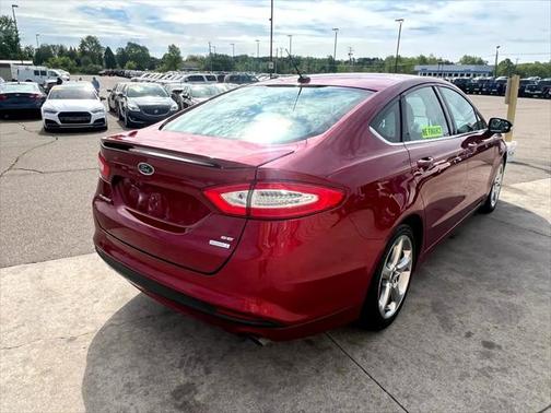 2013 Ford Fusion SE