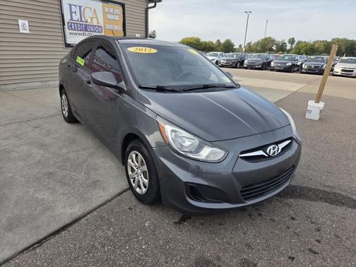 2012 Hyundai Accent GLS