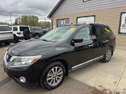 2014 Nissan Pathfinder S