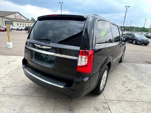 2011 Chrysler Town & Country Touring-L