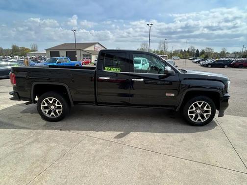 Onyx Black 2016 GMC Sierra 1500 SLT