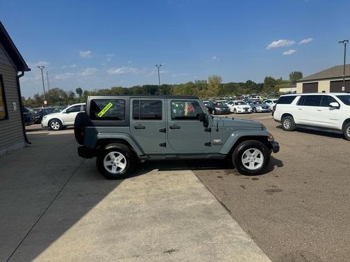2015 Jeep Wrangler Unlimited Sahara