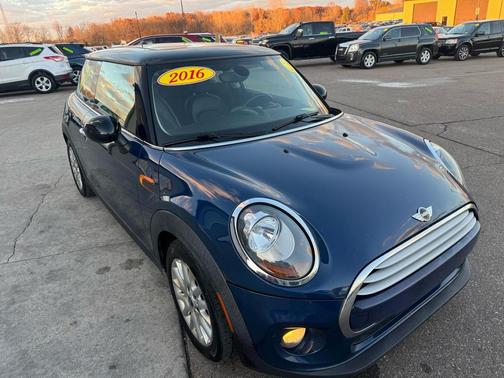 2014 MINI Hardtop Cooper