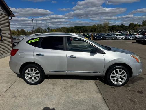 2011 Nissan Rogue SV