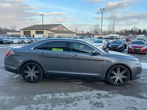 2013 Ford Taurus SEL