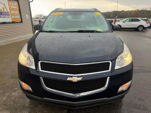 2010 Chevrolet Traverse LS