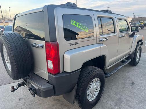 2008 Hummer H3 Base