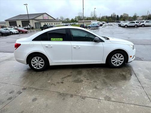 2013 Chevrolet Cruze LS