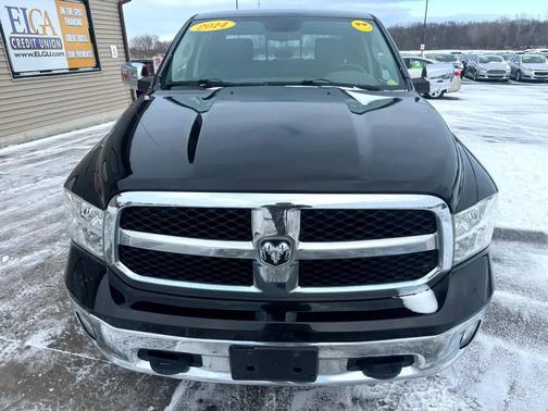 2014 RAM 1500 SLT