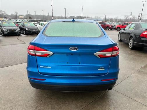 2020 Ford Fusion SE