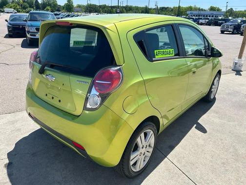 Jalapeno Metallic 2013 Chevrolet Spark LS