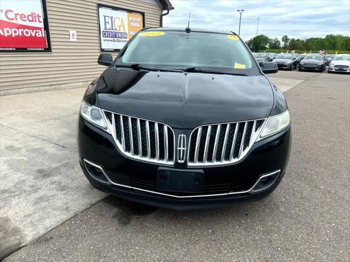 2011 Lincoln MKX Base