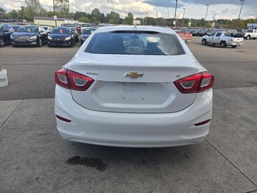 2018 Chevrolet Cruze LT