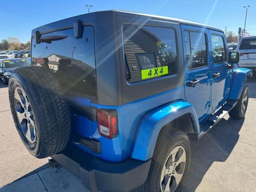 2015 Jeep Wrangler Unlimited Sahara