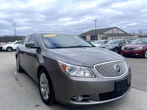 Photo 3 of 25 of 2011 Buick LaCrosse CXS