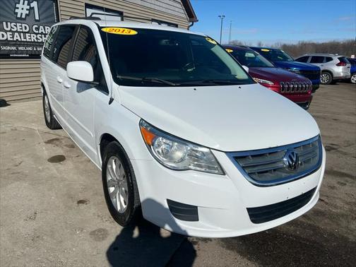2013 Volkswagen Routan SE