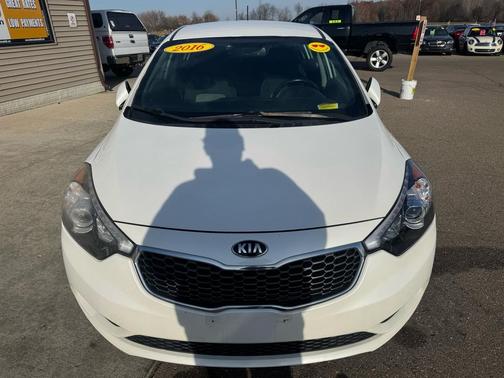 2016 Kia Forte EX