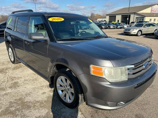 2010 Ford Flex SE