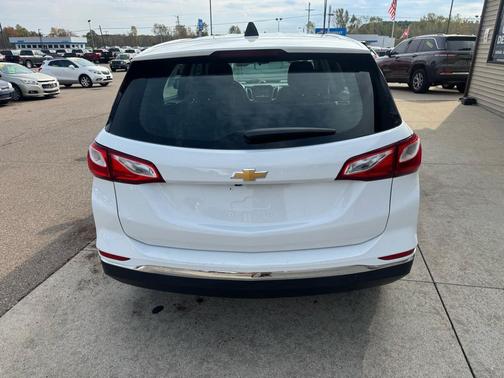 2018 Chevrolet Equinox LS