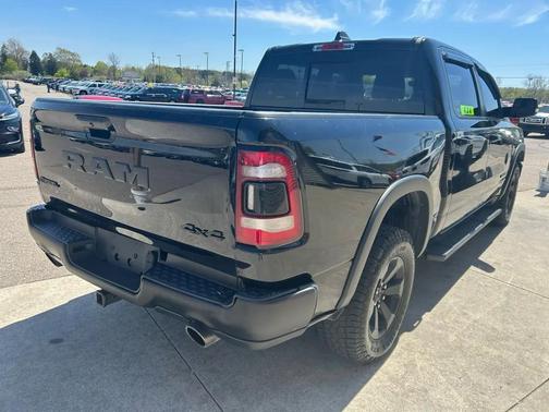 Diamond Black Crystal Pearl 2020 RAM 1500 Rebel