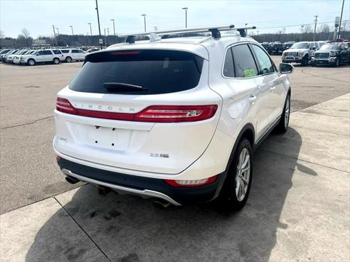 2015 Lincoln MKC Base