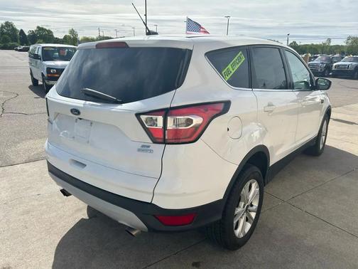 White 2017 Ford Escape SE