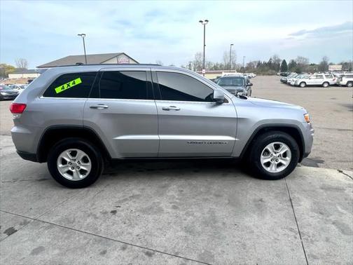 2017 Jeep Grand Cherokee Laredo