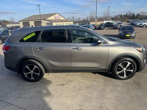 2016 Kia Sorento EX