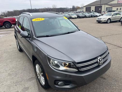 2012 Volkswagen Tiguan SE