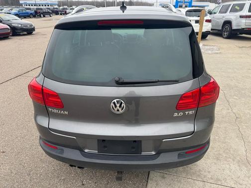 2012 Volkswagen Tiguan SE