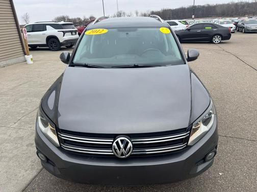 2012 Volkswagen Tiguan SE