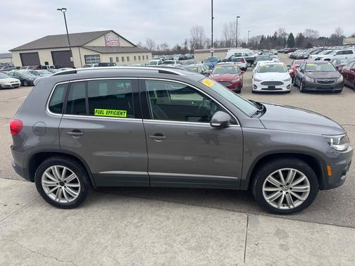 2012 Volkswagen Tiguan SE